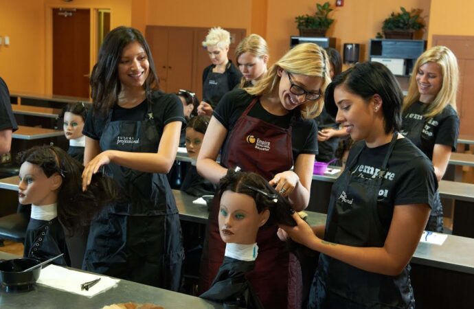 Improving Your Skills With Cutting And Styling Hair – 4 Benefits Of Receiving A Beauty School Education