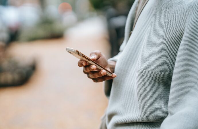 How Does Text Message Marketing Actually Work in Practice?