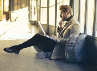 How to Stick to a Routine During Your Business Trips