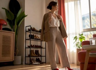 Fashion Styling Tips Guide: Build Your Best Wardrobe