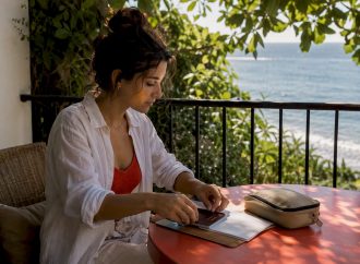 Travel Safety Tips: Your Complete Pre-Trip Checklist
