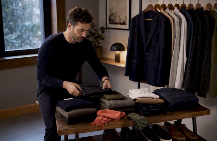 25 Piece Capsule Wardrobe for Canadian Men: 6–12 Month Build Plan 2026 Lizard's Lunch 25 Piece Capsule Wardrobe for Canadian Men: 6–12 Month Build Plan