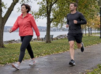 Walking vs Running: Canada’s 150 Minute Target and Injury Risks 2026 Lizard's Lunch Walking vs Running: Canada’s 150 Minute Target and Injury Risks